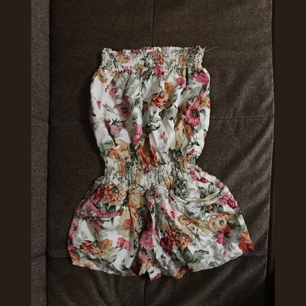 Chesley Off-Shoulder Romper Medium